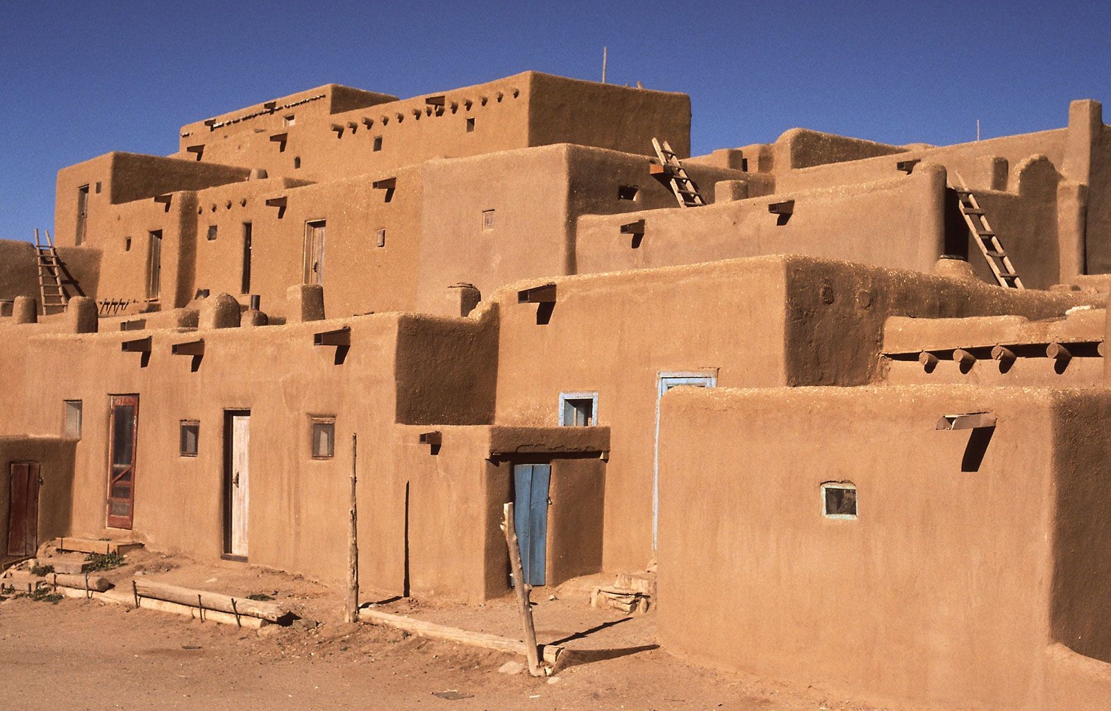 Pueblo architecture of New Mexico